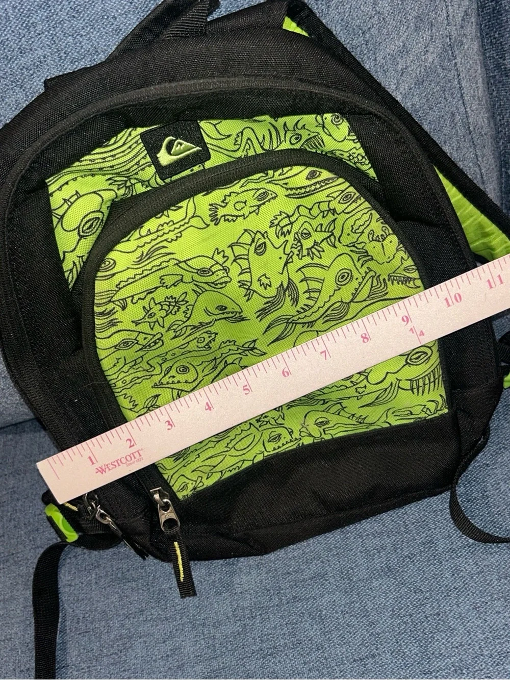 Quiksilver Chompine backpack neon green & black fish graphic 12L small size NICE
